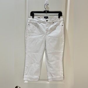 NYDJ White Jeans Capri Mid Rise Cuffed Stretch Size 8